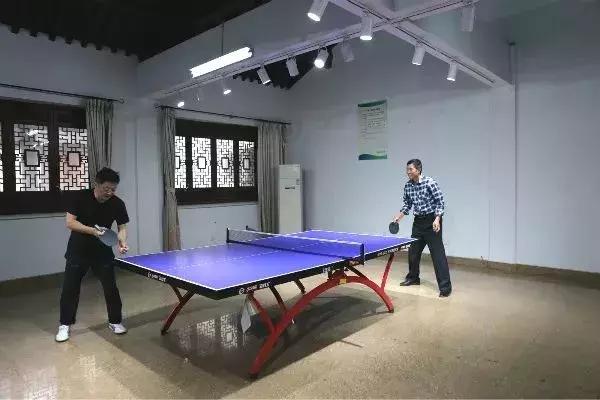 春秋淹城旅游区工会举行“淹城杯”秋季职工乒乓球比赛