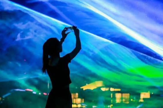 跨省团队游开放了是时候来点浪漫了！每晚7点，锁定淹城！