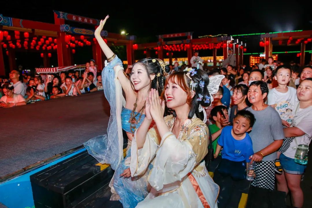 夜水狂欢 | 别闷在家啦！一起去“撒泼”吧